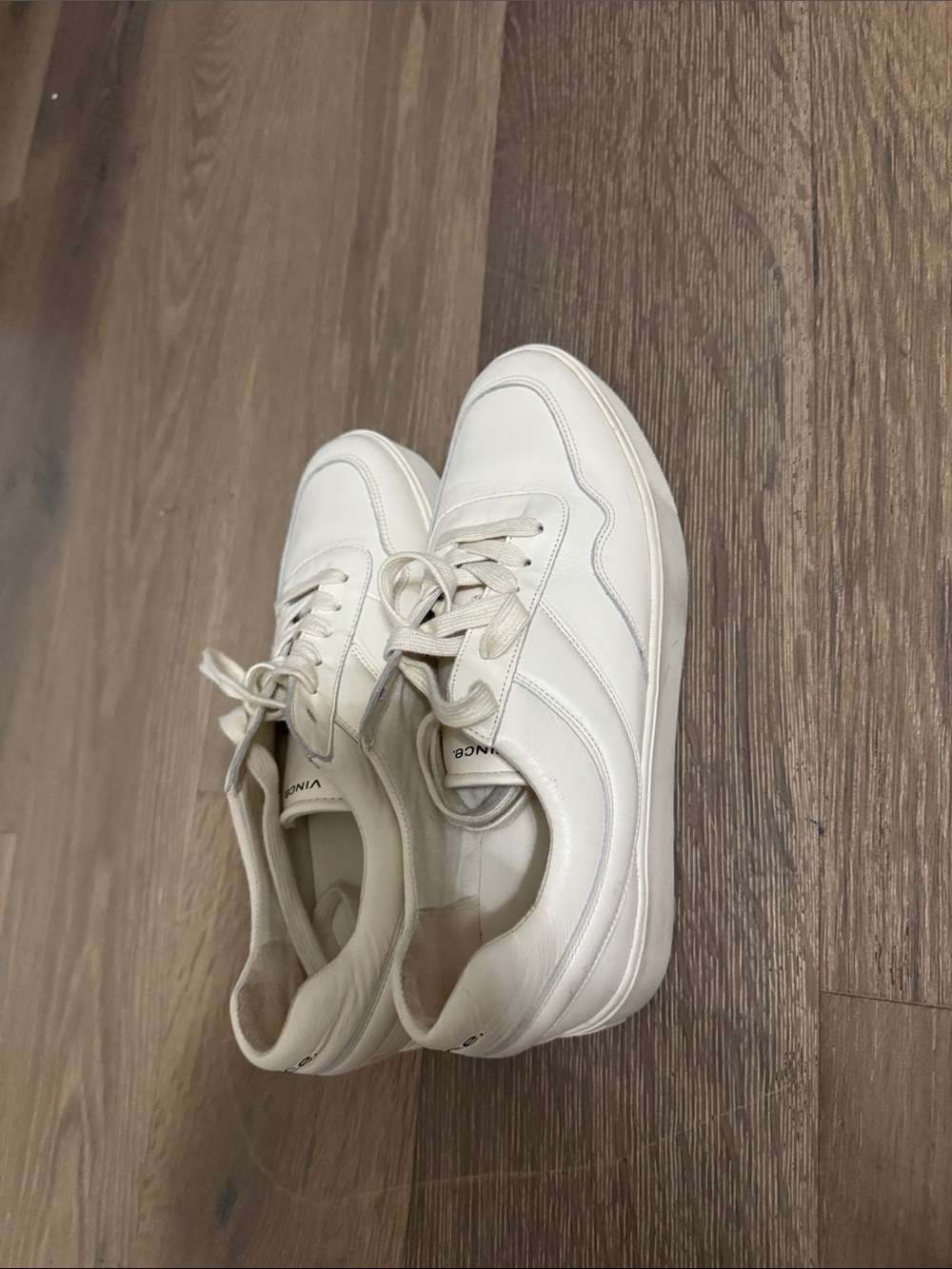 Vince Cream Leather Low-Top Sneakers